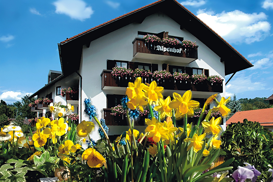 Frühling: Alpenhof Bad Tölz